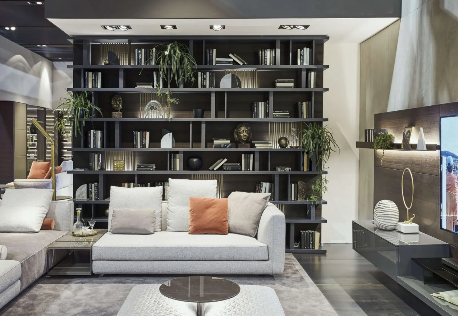 Libreria Living TV 13 di Turati T4