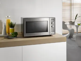 Forno a Microonde M 6012 SC