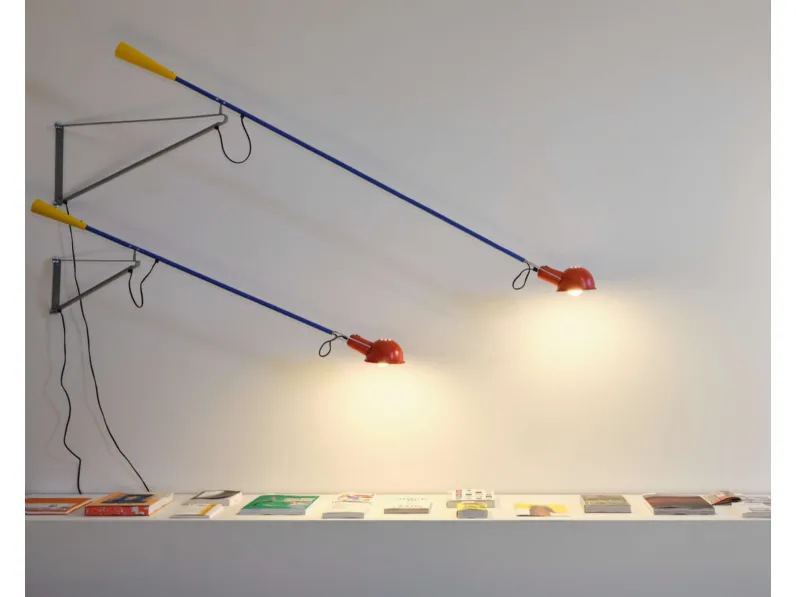 Lampada da parete con braccio orientabile 265 Small di Flos