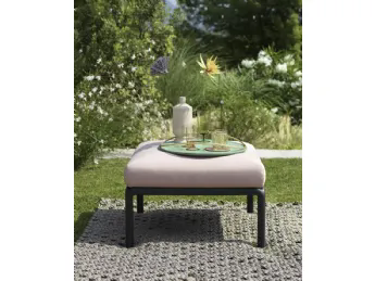 Komodo Pouf