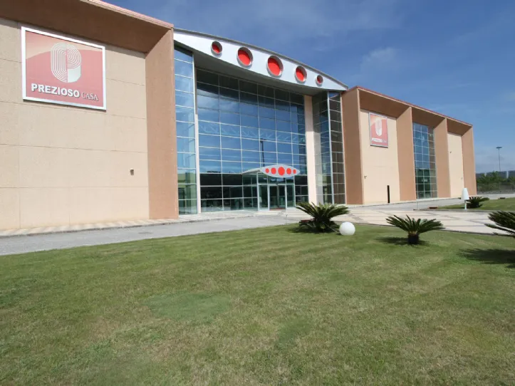 Prezioso Casa Castel Volturno (Ce)