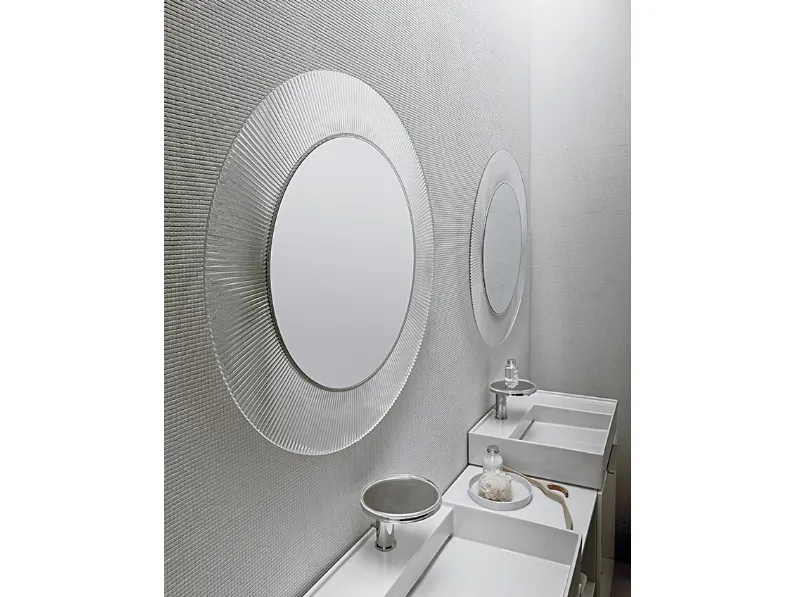 Specchio All Saints con cornice in plexiglas di Kartell