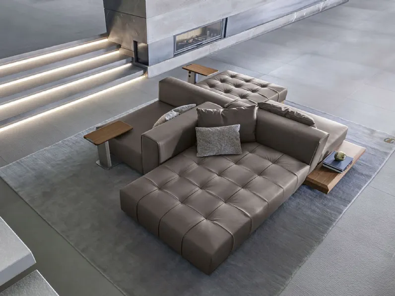 Tappeto Brand taftato a mano con rifiniture manuali di Daytona Home