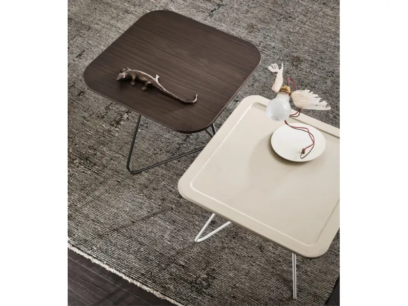 Tavolino Capitol con piano in essenza o ecopelle di Maronese