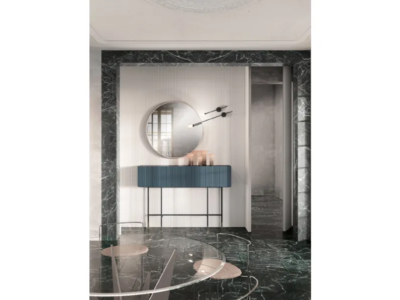 Specchio Loop con cornice in laccato effetto metallo di Capo d'Opera