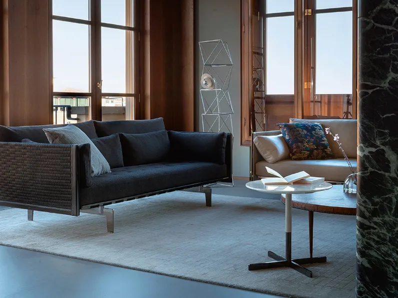 Tappeto Chado realizzato in lino e seta di bambù di Poltrona Frau