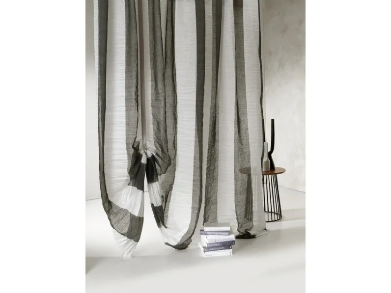 Tenda a righe verticali bianche e nere Cosmica 02 di Acro Texture