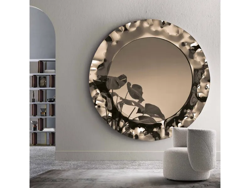 Specchio con cornice in vetro mosso Dance di Capodarte