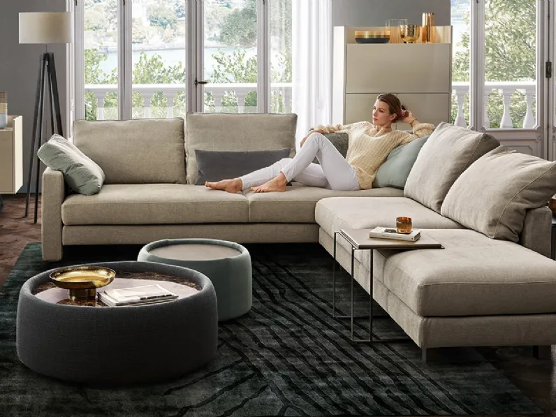 Pouf Tavolino Cubic in tessuto con top in marmo o legno Cubic di Dema