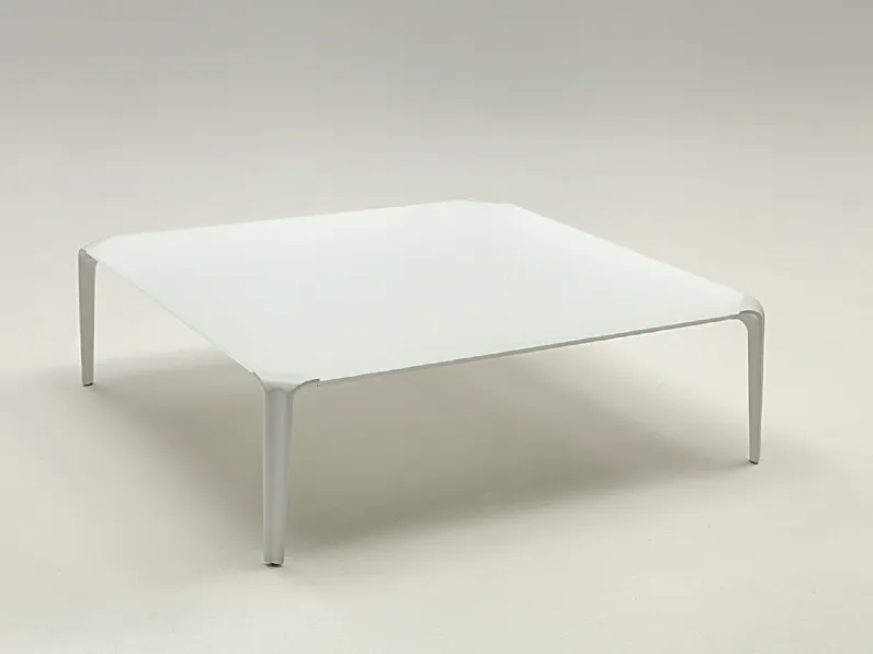 Tavolino Spillo con top in ceramica stratificata e base in alluminio di Dexo