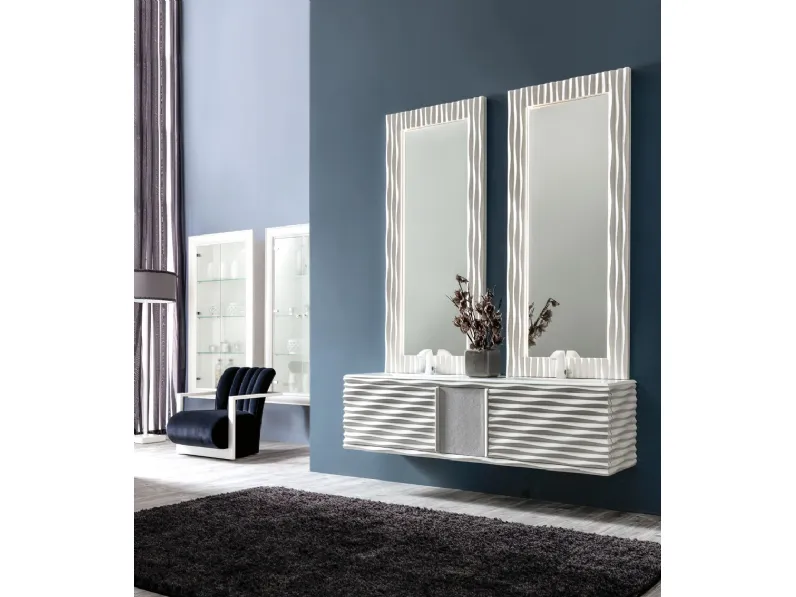 Specchiera moderna in legno massello lavorato a onde finitura bianco opaco Ebon di Cortezari