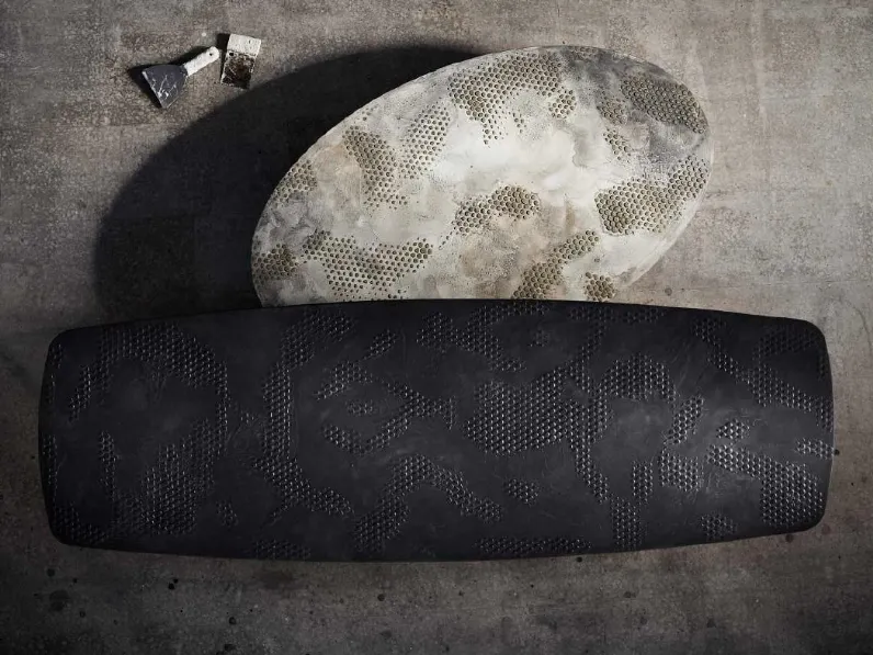 Tavolini Ellipse & Tocs in legno finitura Sabbia e Nero di MOS-Design