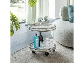 Il tavolino su ruote Felix di Cattelan Italia combina design e praticità.