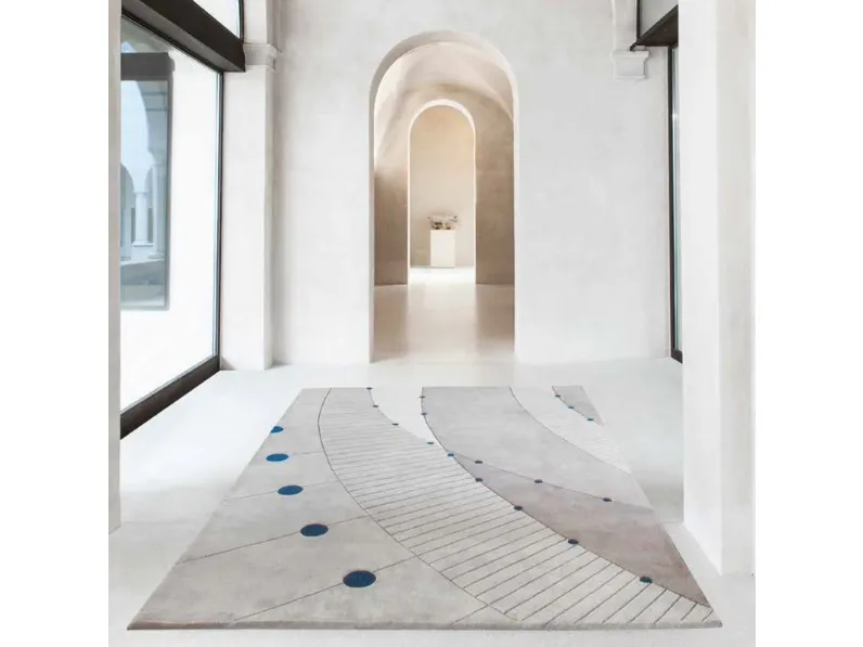 Tappeto chiaro con linee e piccoli cerchi blu Hand Tufted 05 di Cigierre