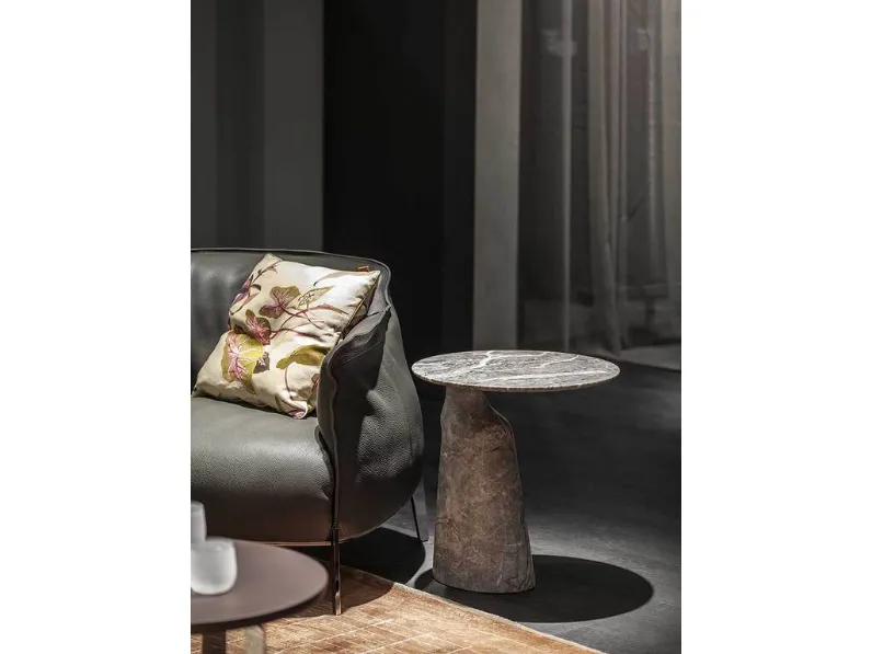Tavolino Ilary Monolite di Poltrona Frau