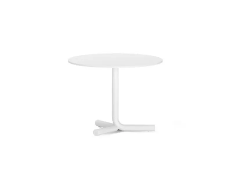 Tavolino Jit 3 Legs On The Floor di Infiniti