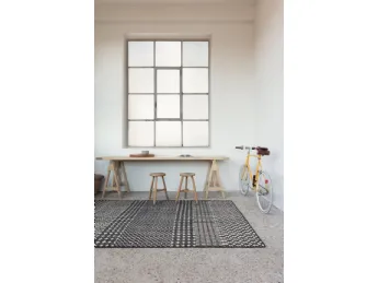 Il tappeto Switch di Ligne Pure unisce eleganza e comfort per un ambiente moderno.