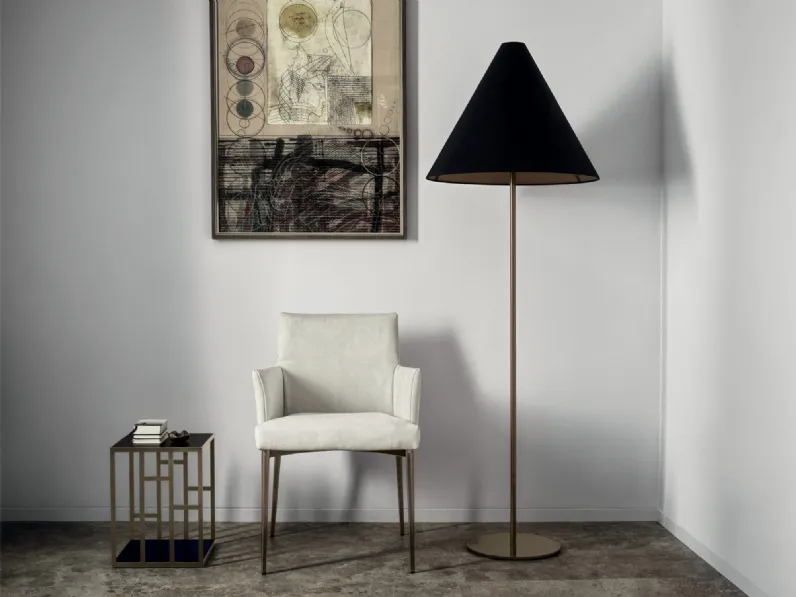 Tavolino Manhattan con top in cristallo e struttura in acciaio laccato di Bontempi