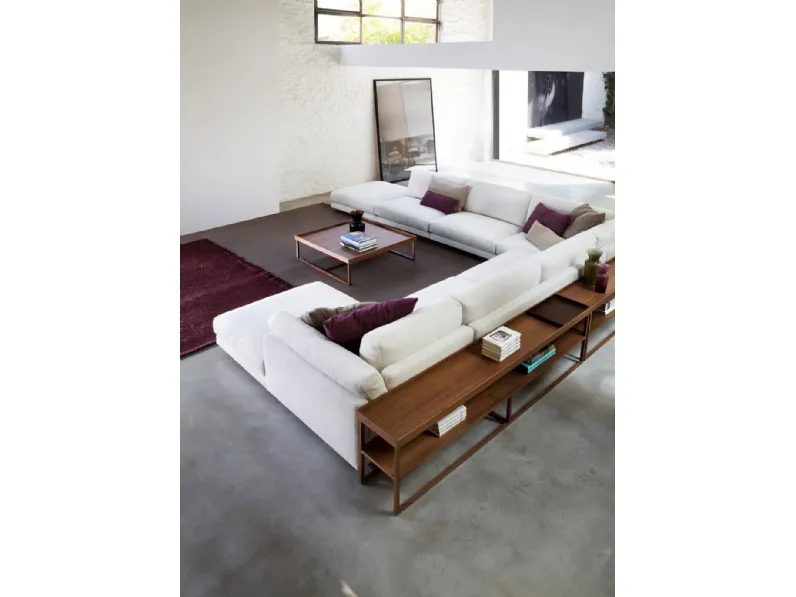 Tavolino rettangolare lungo per retro divano in Noce Canaletto Match di Swan