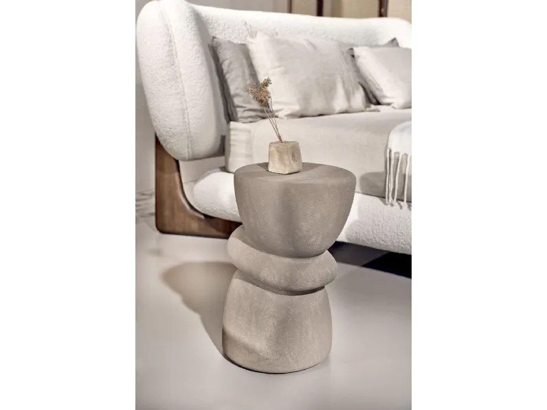 Tavolino Ovoo in gres porcellanato di Nature Design