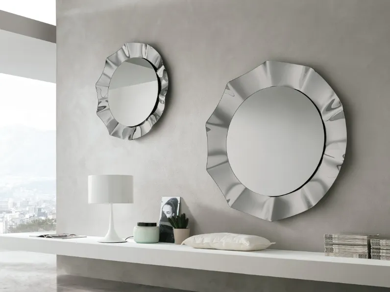 Specchio Osiride con cornice in vetro curvato di Target Point