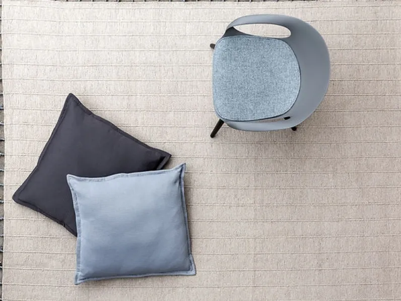 Tappeto Palau annodato a mano in fibra sintetica resistente ai raggi UV e intemperie di Warli