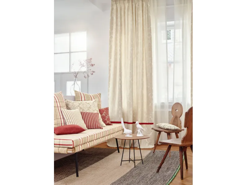 Tenda classica in raso con motivi damascati Pallado di Ado