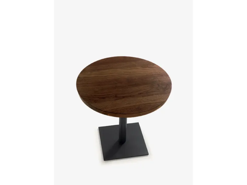 Tavolino Pebbles Small con top rotondo in legno massello e base in ferro di Riva1920