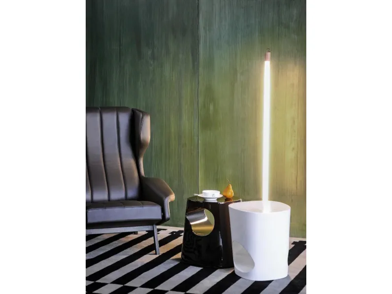 Tavolino in polipropilene Polar di Tacchini