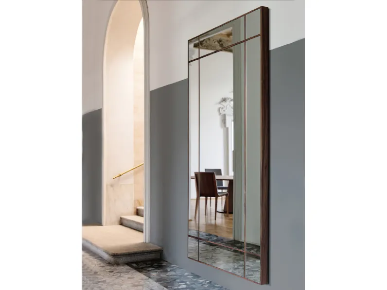 Specchio con decorazioni in legno massello Four Seasons di Porada