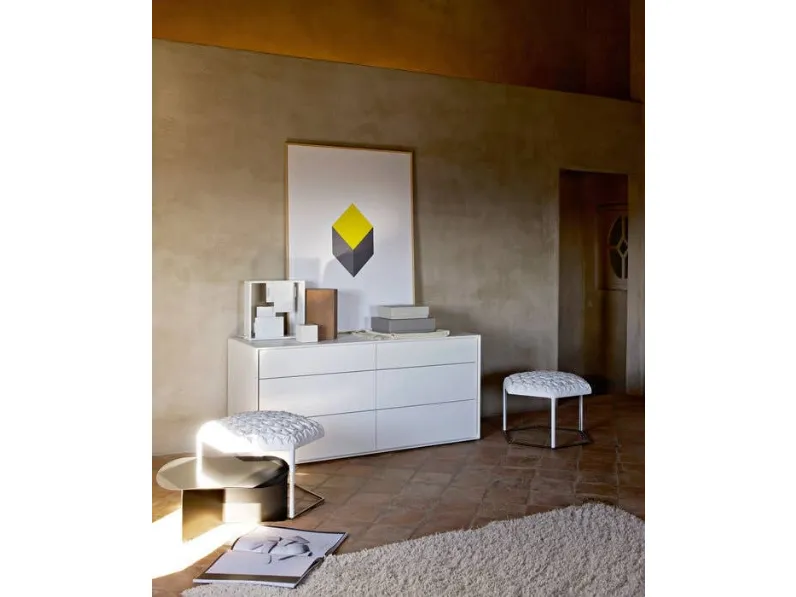 Pouf Hive in pelle di B&B Italia