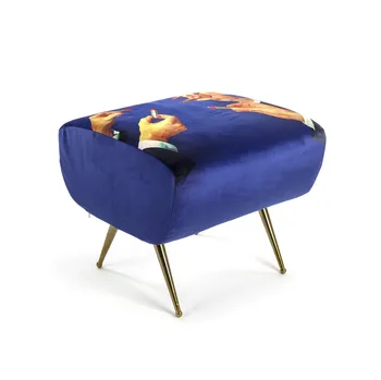 Pouf Lipsticks di Seletti
