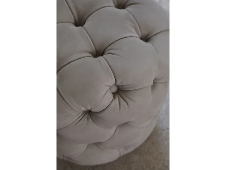 Pouf Paris in pelle trapuntata di Conte