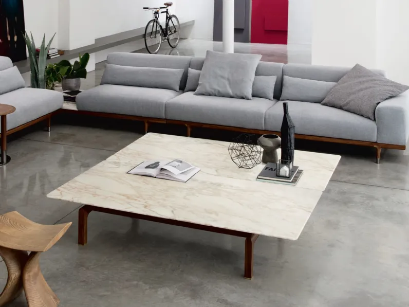 Tavolino con top in marmo Quay di Porada