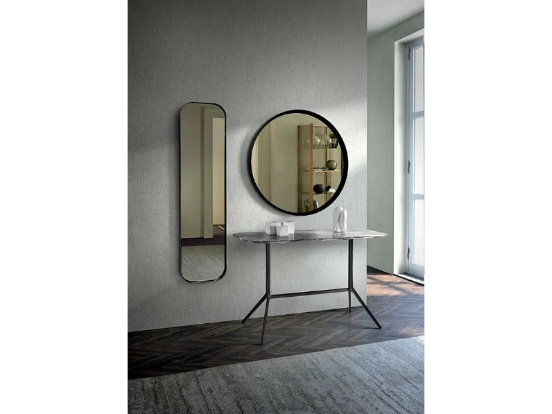 Specchio bronzato dalle diverse forme con cornice in metallo Ron di Pacini e Cappellini