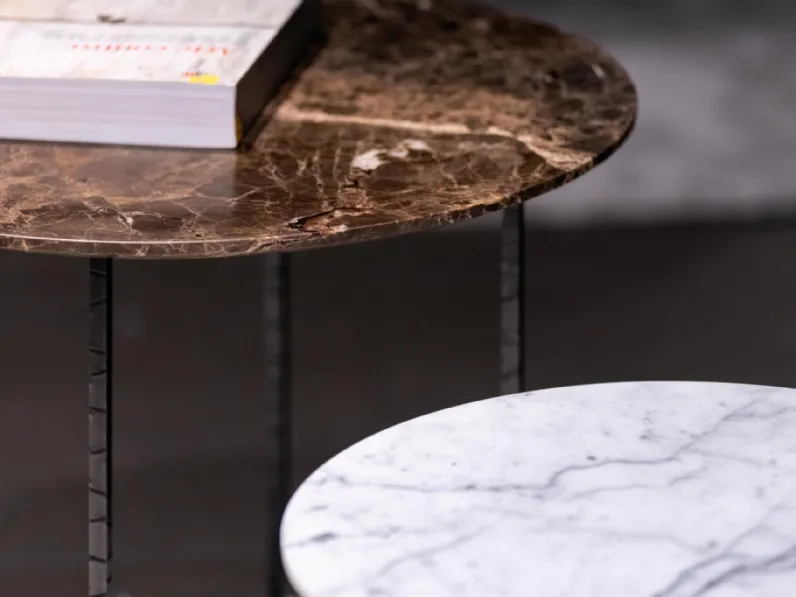 Tavolino con top in marmo Sabi di Desirèe