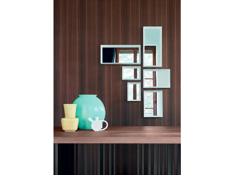 Specchi decorativi con cornice laccata D 950 1 di Molteni & C
