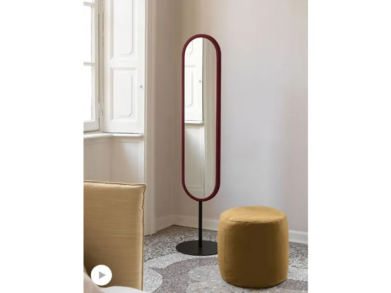 Specchiera freestanding girevole con cornice in laccato Lap di Bolzan Letti