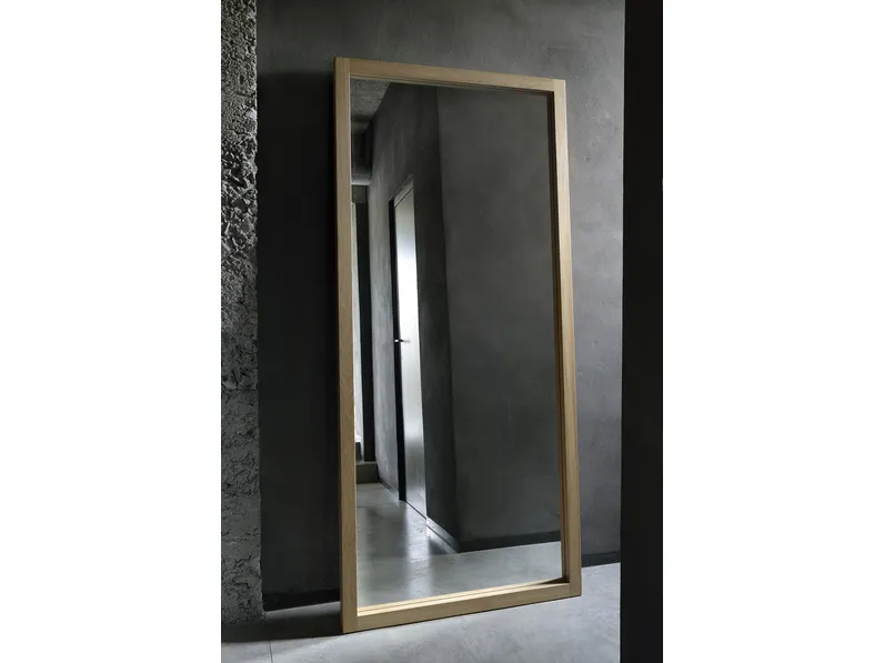 Specchio Light Frame di Ethnicraft