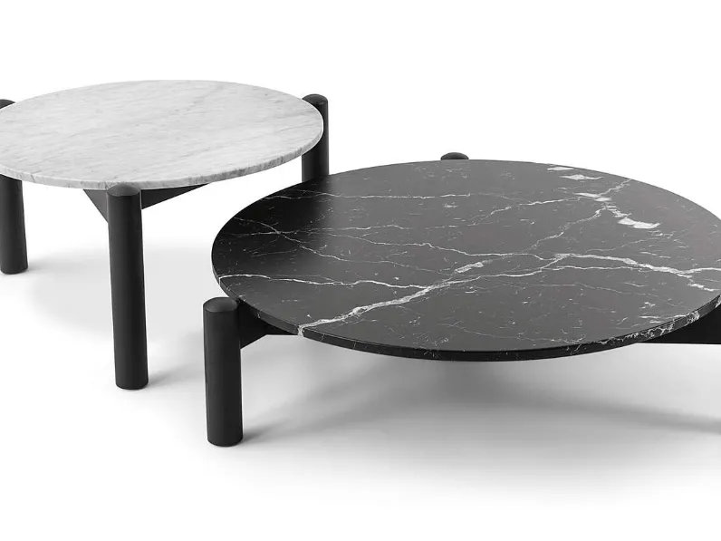 Tavolino Table à Plateau interchangeable in marmo con struttura in massello di rovere di Cassina