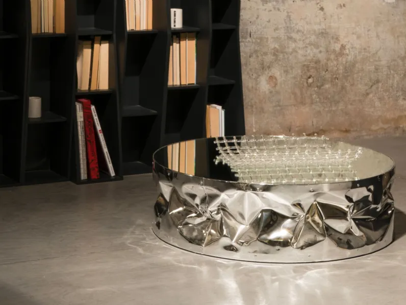 Tavolino in alluminio TabUlone di Opinion Ciatti