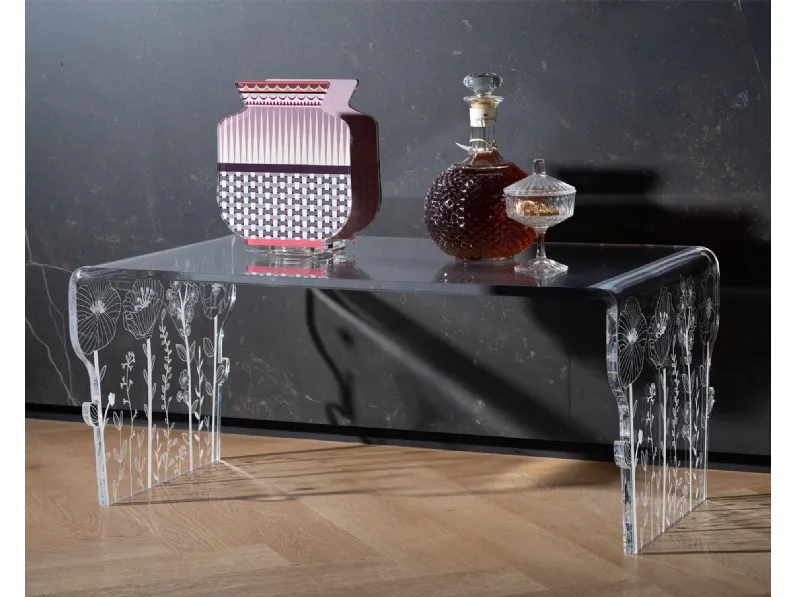 Tavolino in cristallo acrilico Crystal Sagomato di Vesta