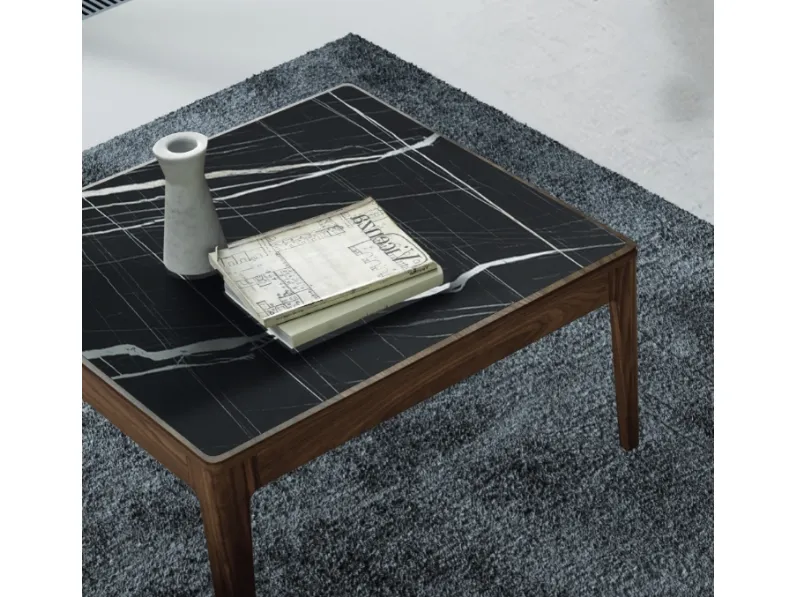 Tavolino Shanghai con top in vetro effetto marmo di Modesign