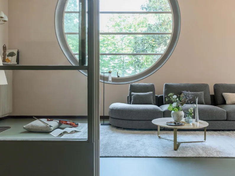 Tavolino Yari con top in marmo di Flou