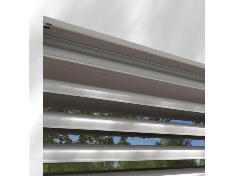 Tenda alla veneziana Brise Soleil antivento a motore di Pronema