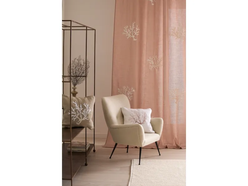 Tenda Corallomania con coralli ricamati su lino di Mastro Raphael