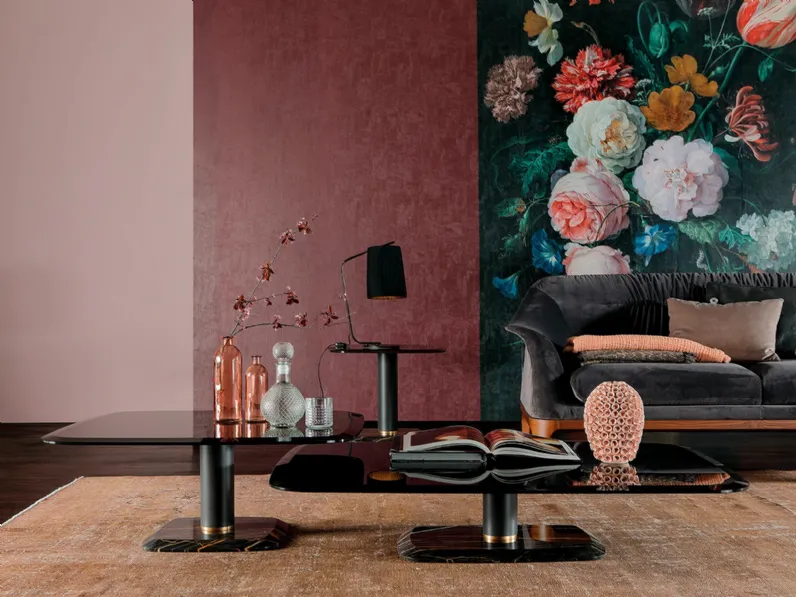 Tavolino Botero con base in marmo di Tonin Casa