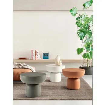 Tavolino in microcemento Tosca di Ikone Casa