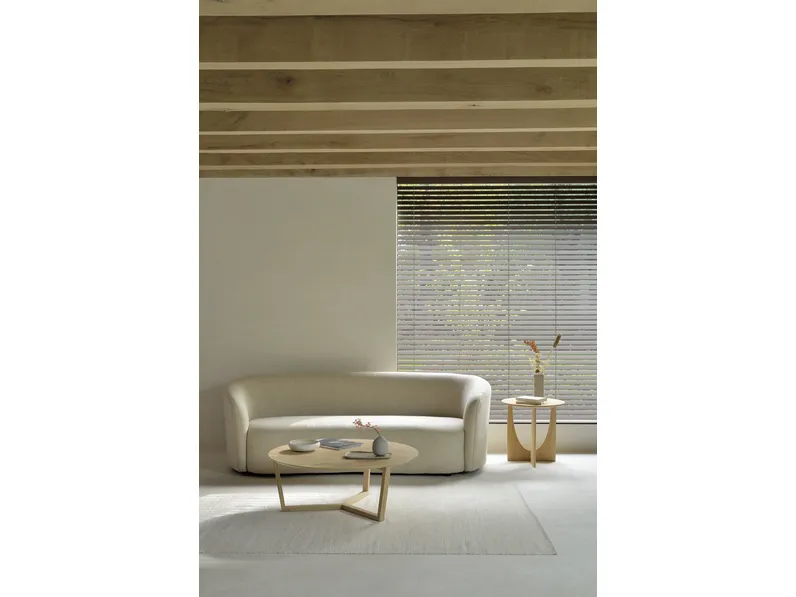 Tavolino in rovere Tripod di Ethnicraft