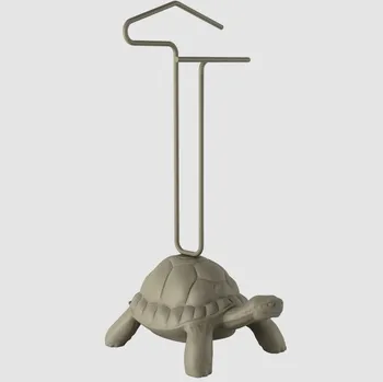 Appendiabiti Turtle Carry Valet Stand di Qeeboo